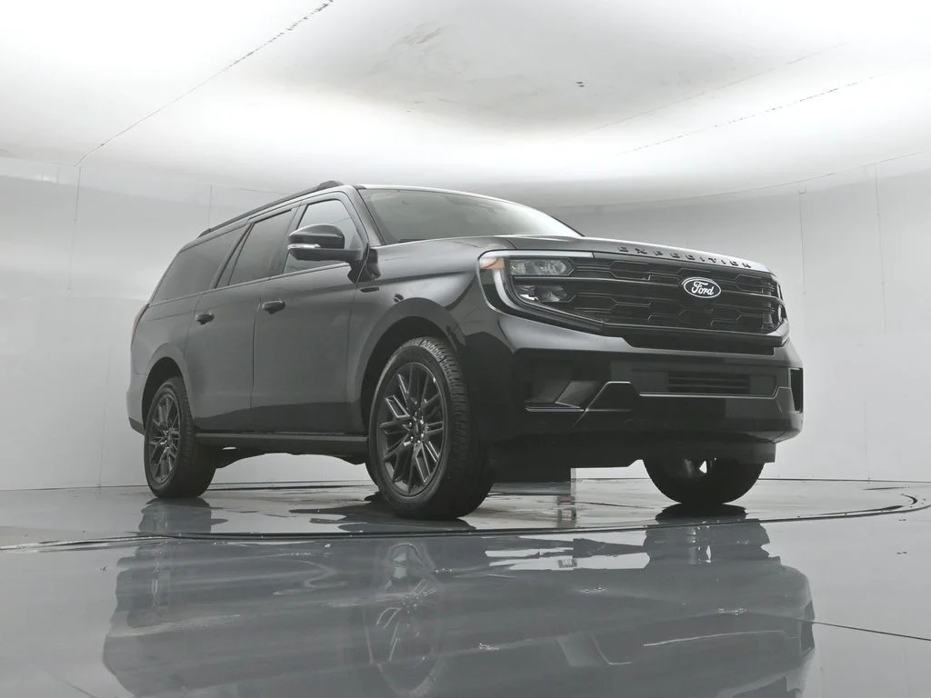 New 2027 Agate Black Metallic Ford Platinum image 50