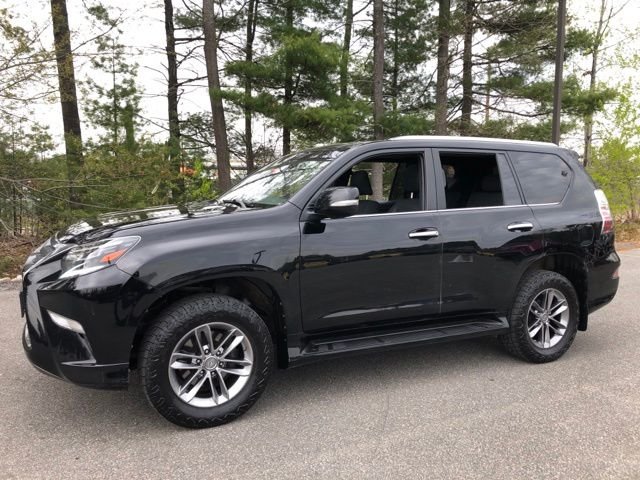 Used 2020 Black Lexus 460 image 8