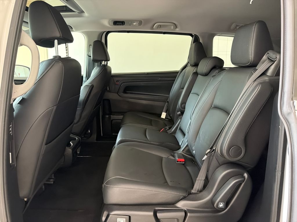 Used 2024  Honda EX-L image 31