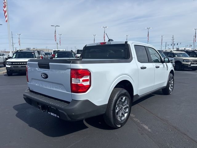 New 2026 Space White Metallic Ford XLT image 38