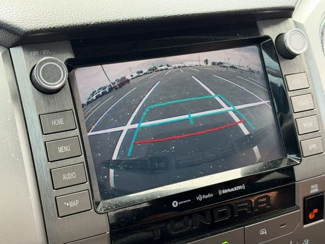 Used 2020 Silver Toyota SR5 image 22