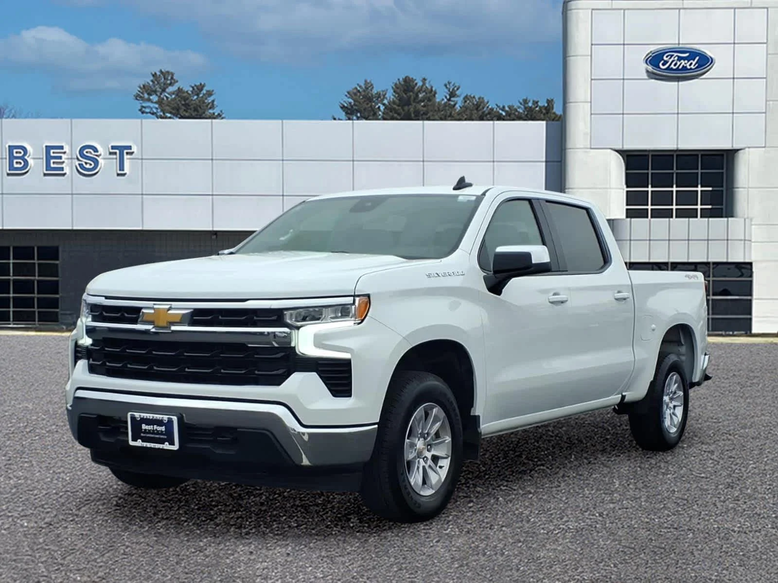 2026 Chevrolet Silverado 1500 LT