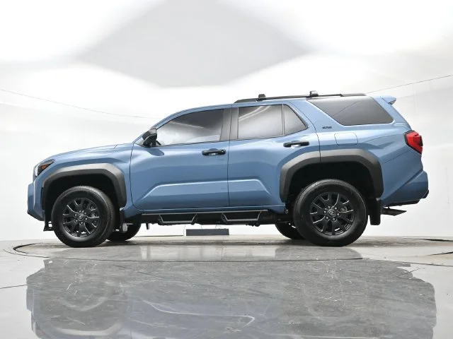 Used 2025 Blue Toyota SR5 image 27