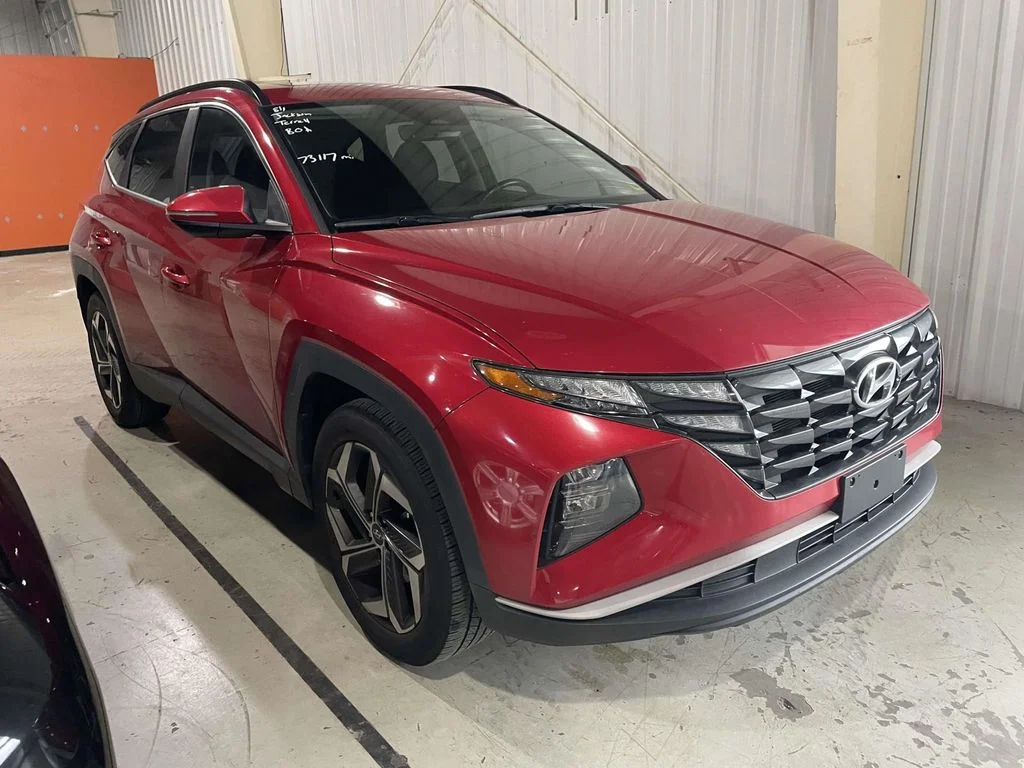 Used 2022 Red Hyundai SEL image 1