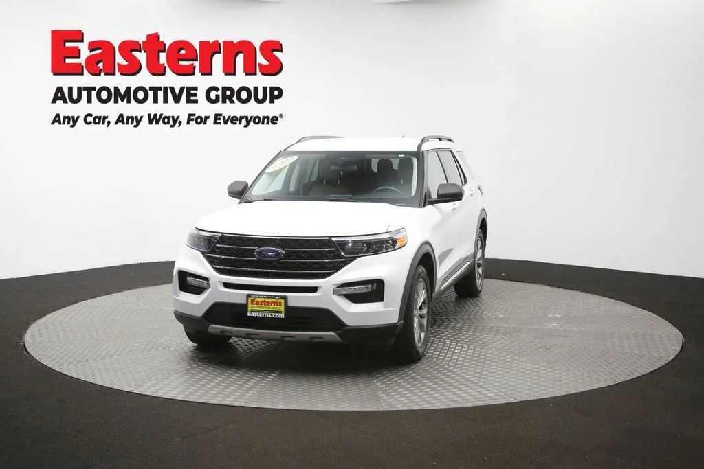 Used 2022 White Ford XLT image 57