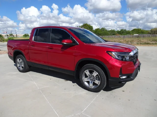 New 2026 Radiant Red Metallic II Honda RTL image 3