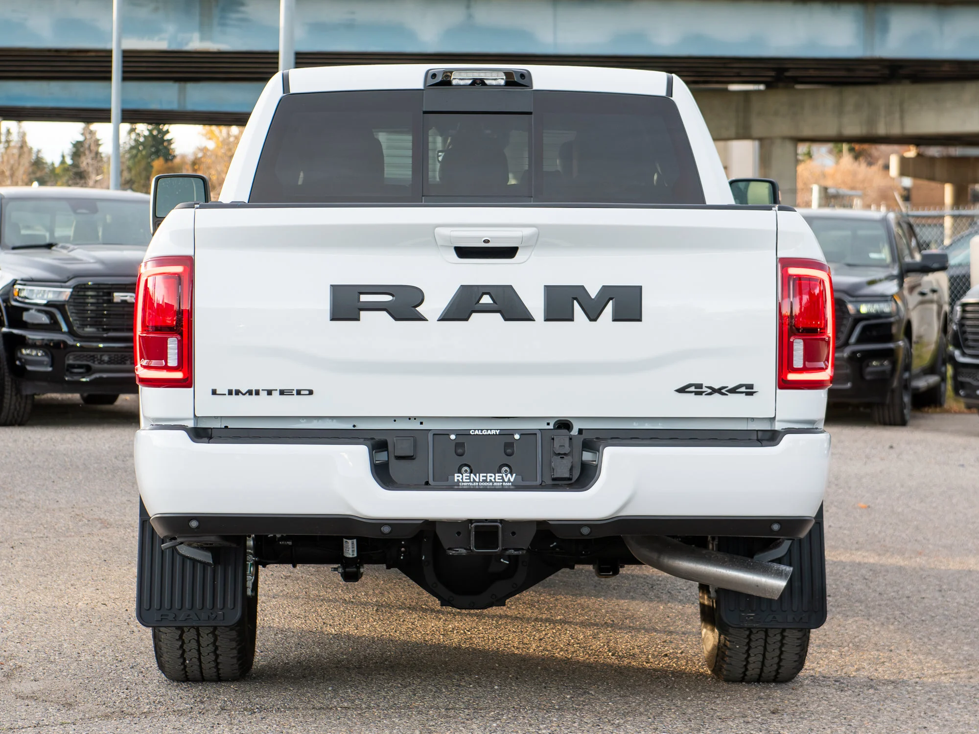 New 2027 White RAM Limited Night* Mega Cab 4x4, Tow-Tech Plus Group, Sunroof, Passenger Screen image 8