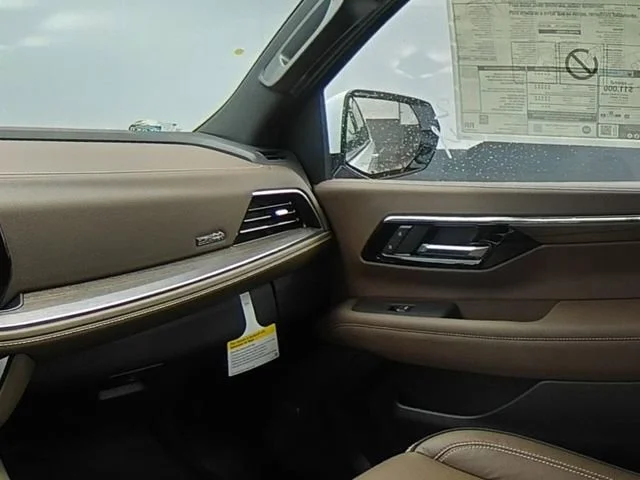 2026 Chevrolet Suburban High Country - Photo 40