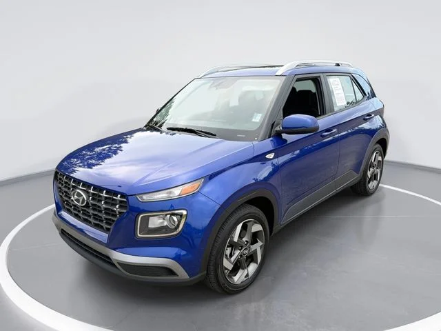2024 Hyundai Venue SEL IVT's photo