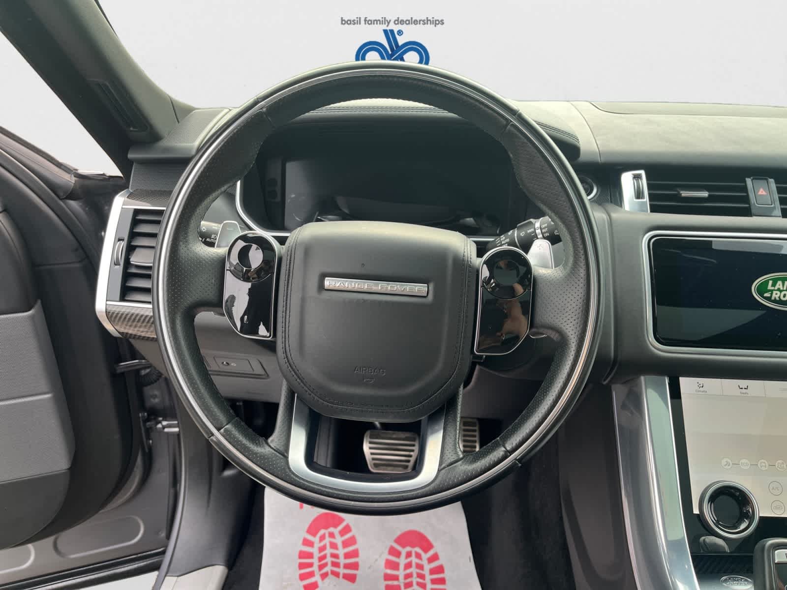Used 2022 Carpathian Grey Premium Metallic Land Rover Autobiography image 16