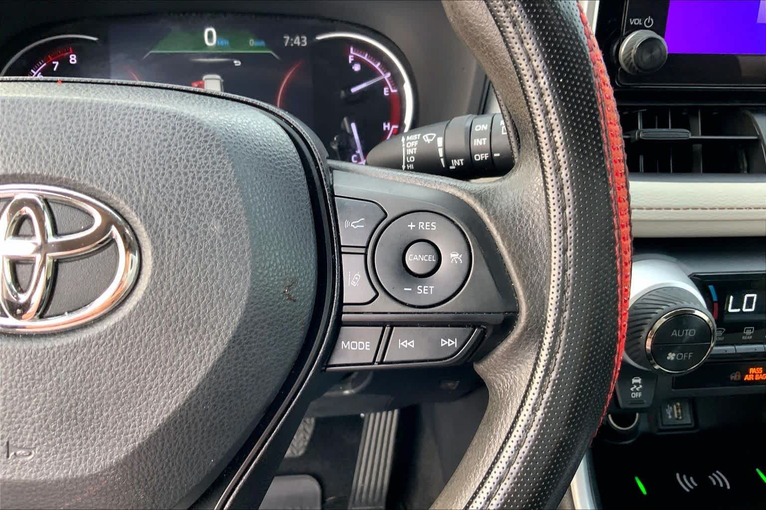 Used 2024 Ruby Flare Pearl Toyota XLE image 24