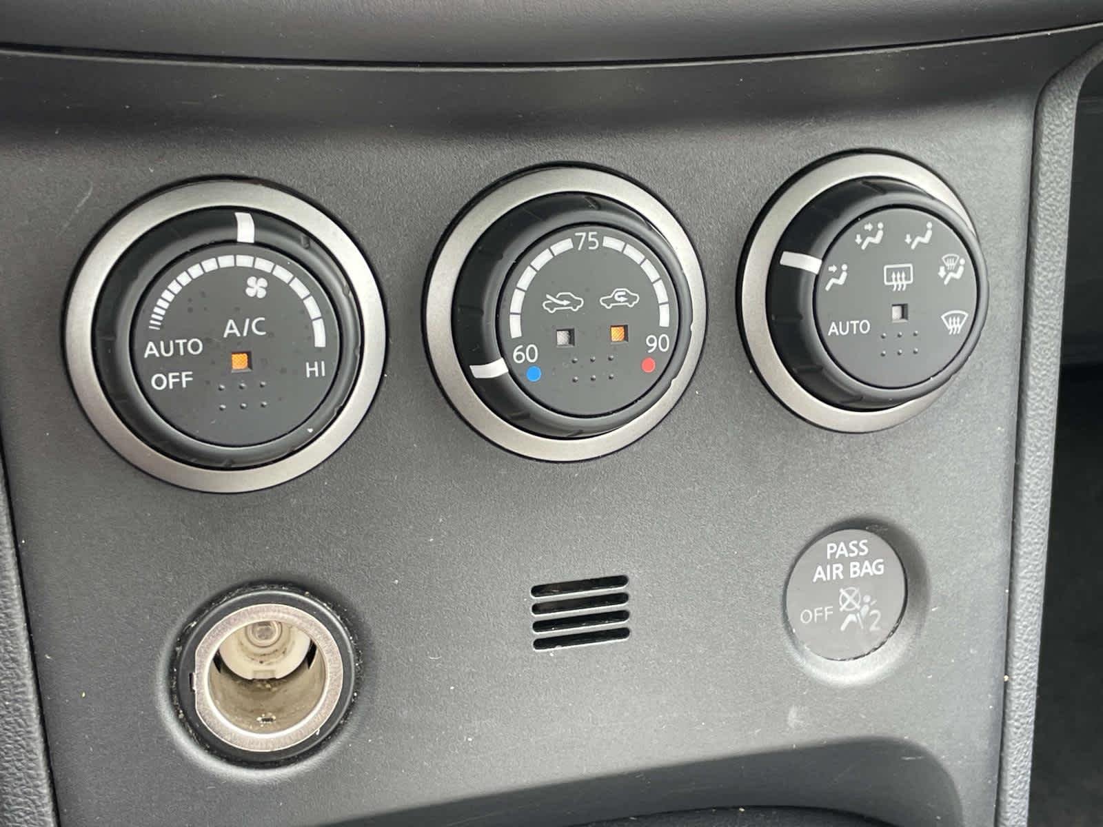 Used 2012 Black Amethyst Nissan SL image 23
