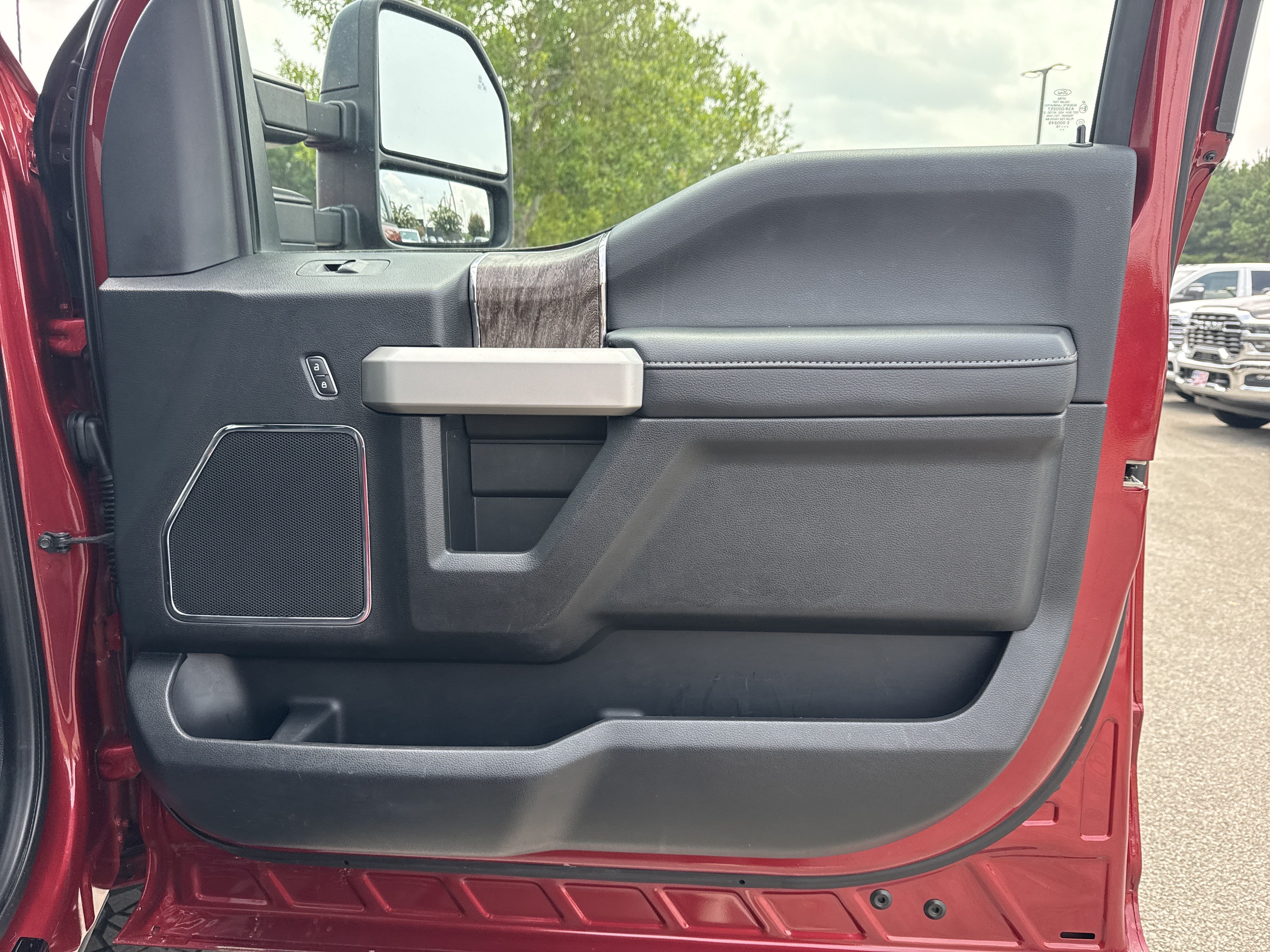 Used 2019 Red Ford LARIAT image 17