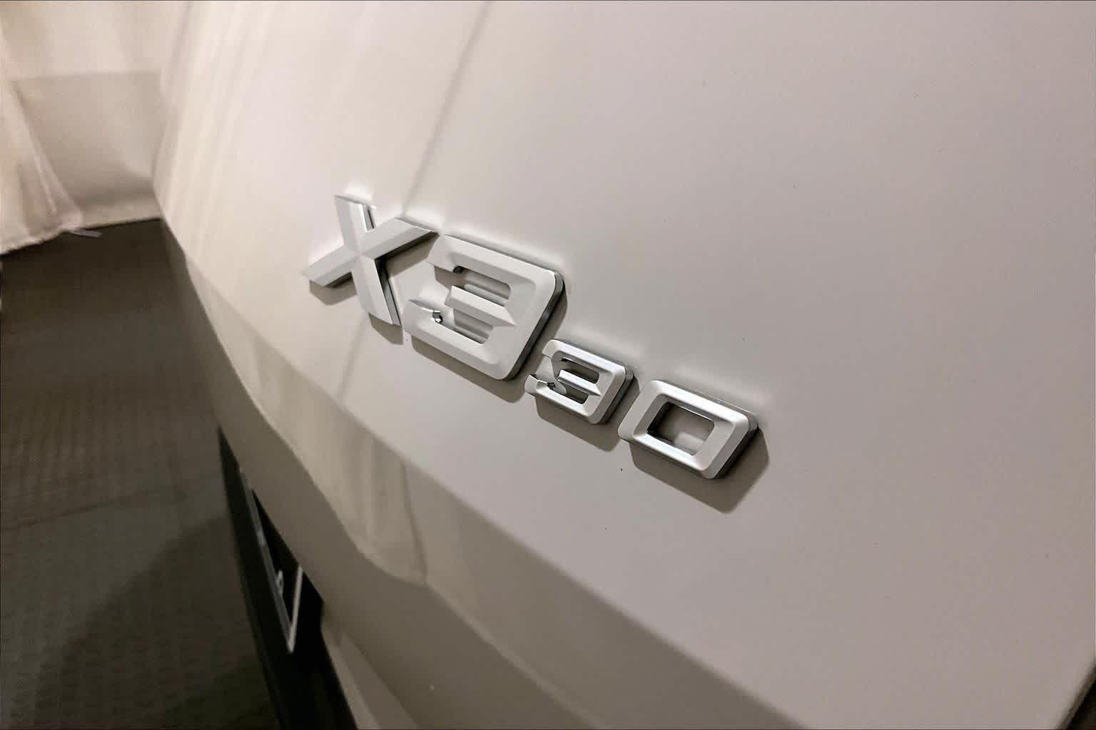 Used 2026 Dune Grey Metallic BMW 30 xDrive image 9