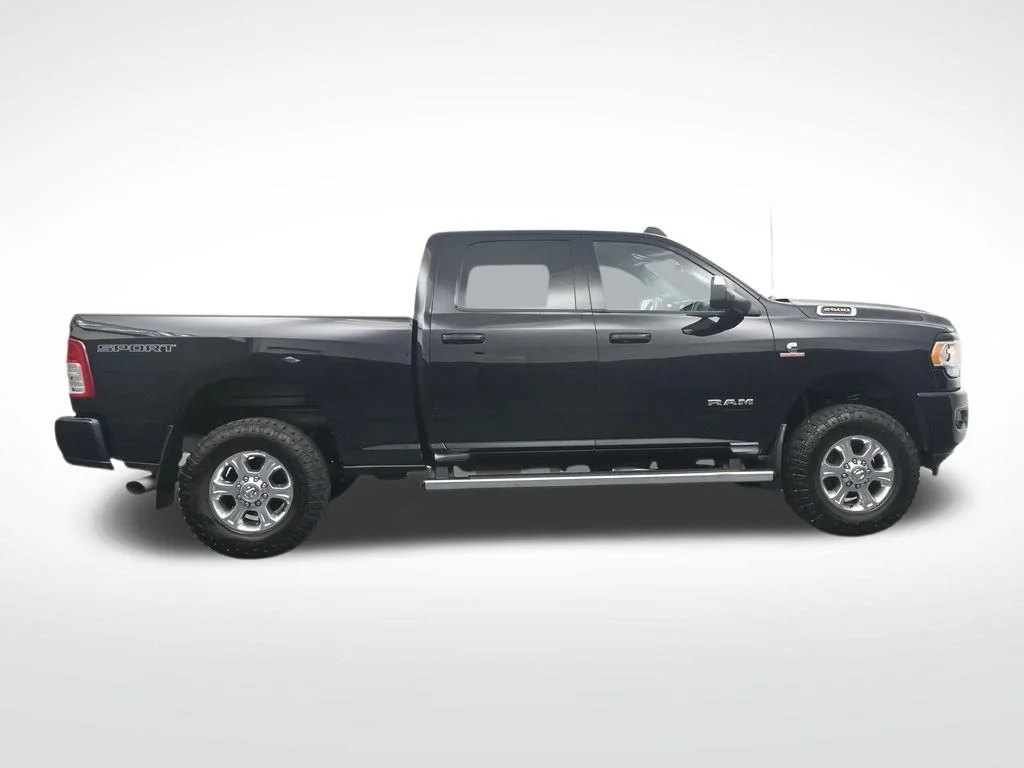 Used 2020 Diamond Black Ram Big Horn image 4