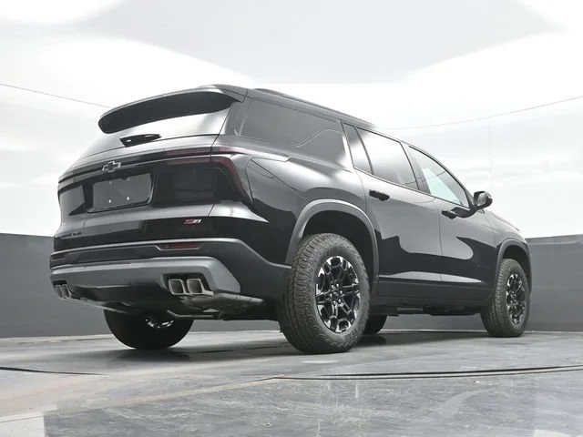 New 2027 Mosaic Black Metallic Chevrolet Z71 image 26