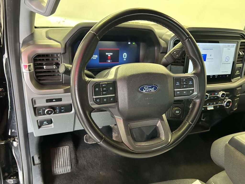 Used 2025 Black Ford XLT image 14