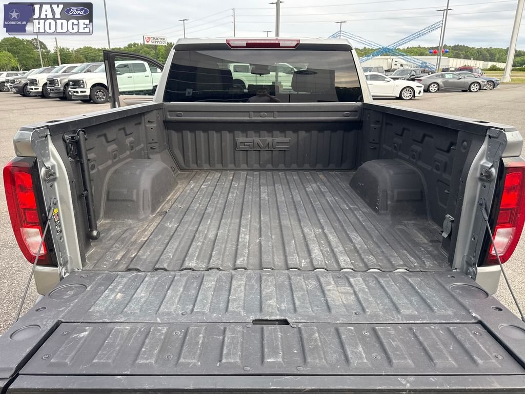 Used 2025 Silver GMC SLE image 30