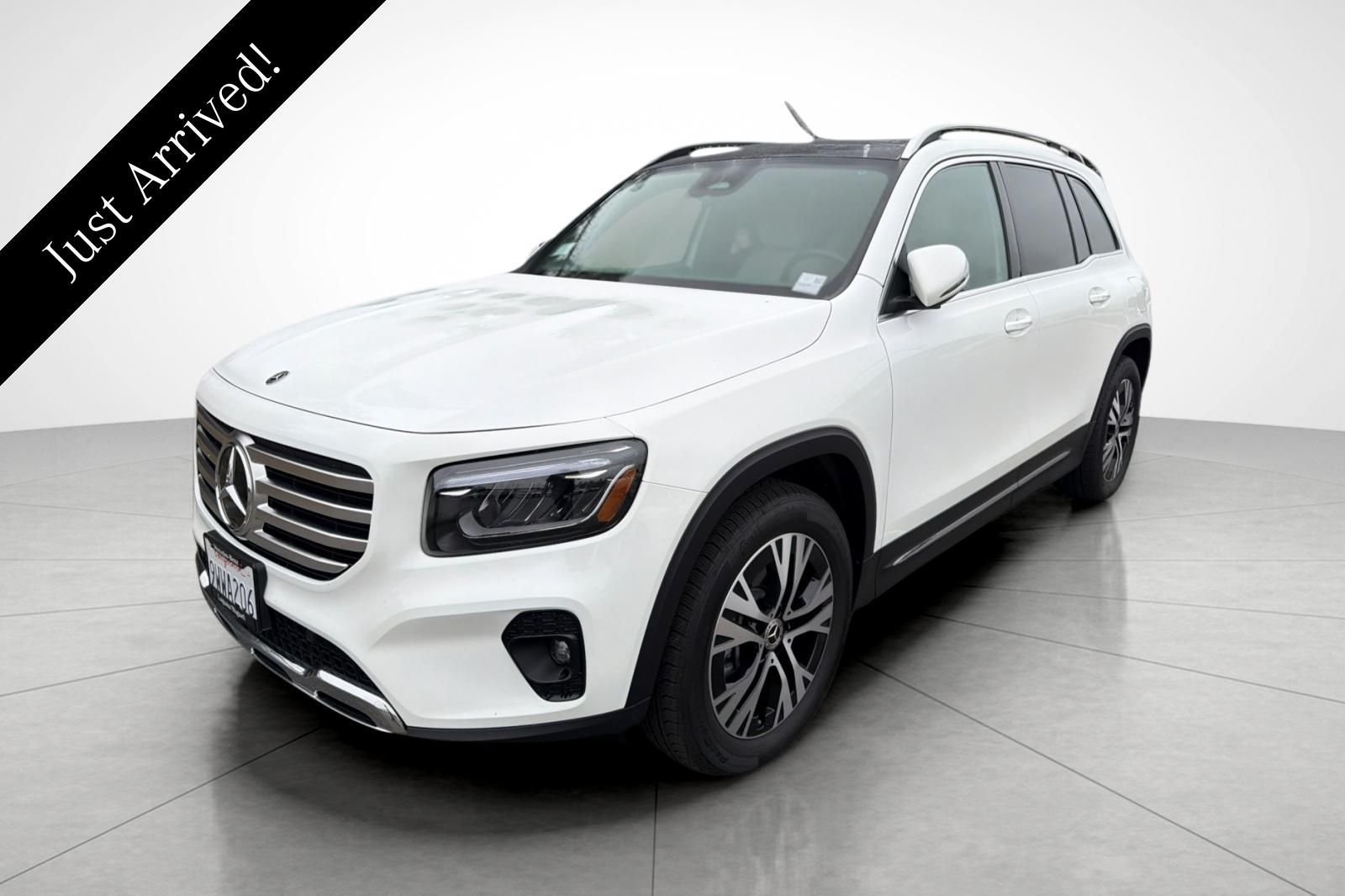 Used 2026 White Mercedes-Benz GLB 250 image 1
