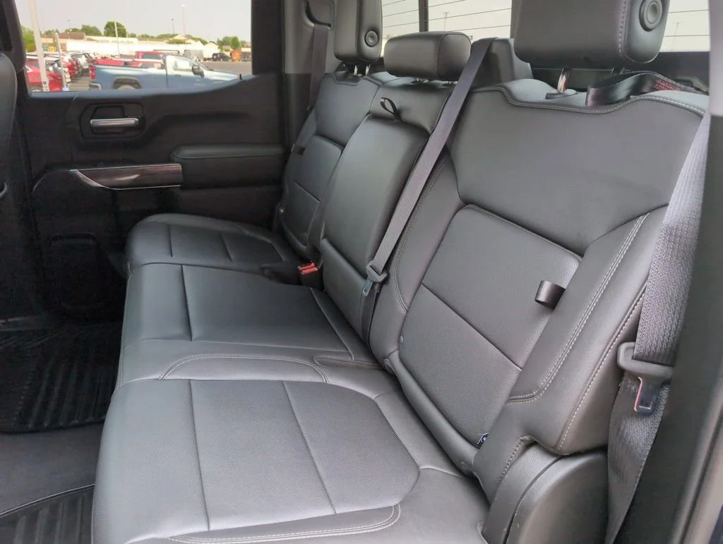 2021 Chevrolet Silverado 1500 LTZ - Photo 11