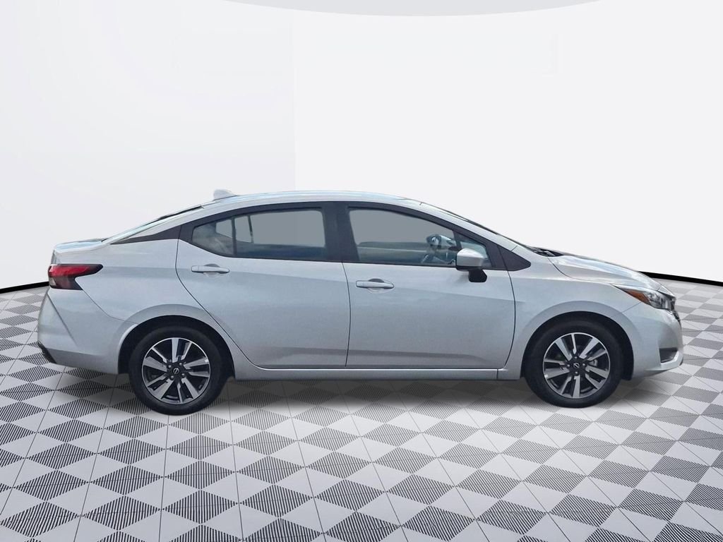 Certified Used 2025 Brilliant Silver Metallic Nissan 1.6 SV image 7
