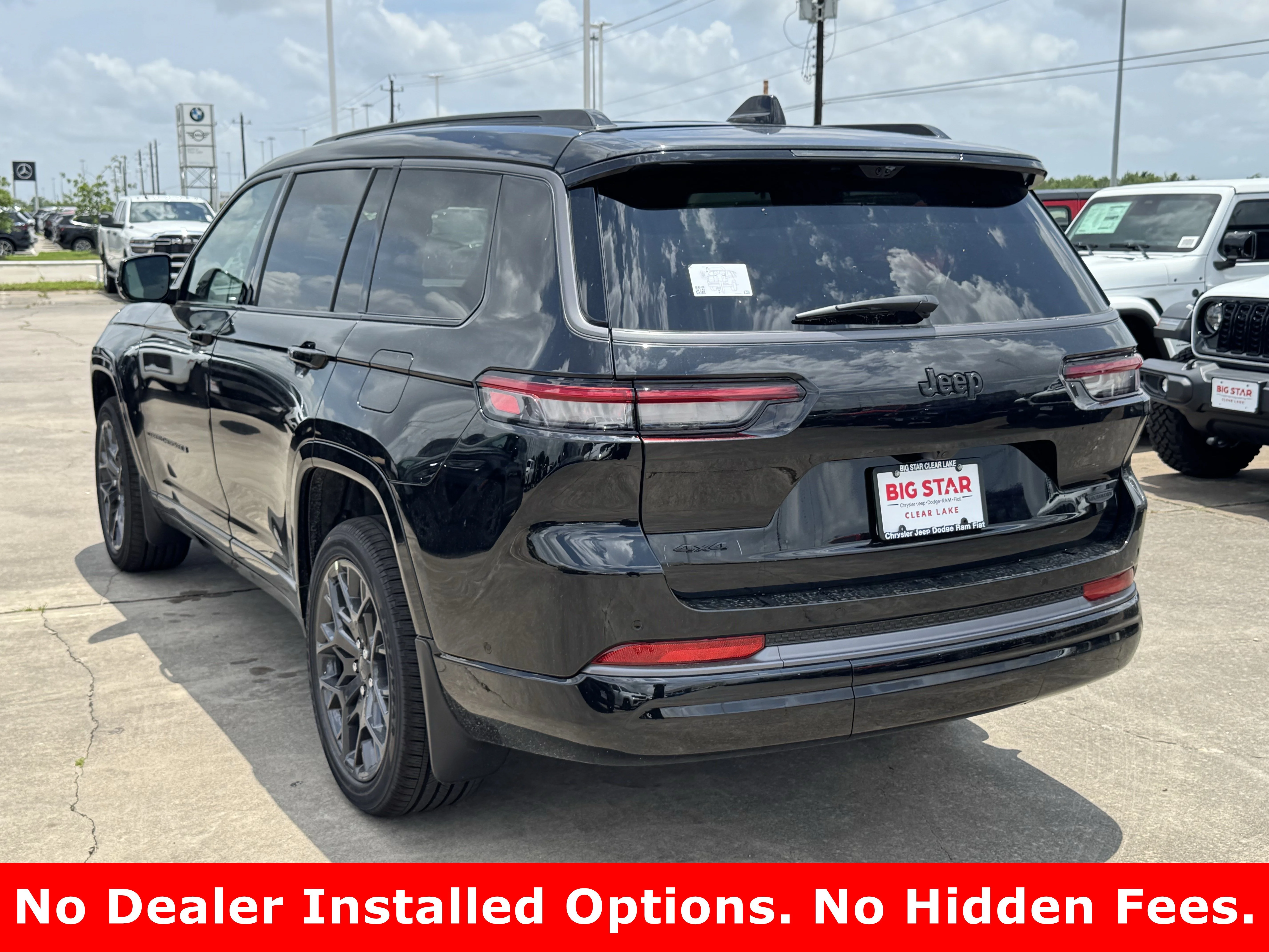 New 2026 Diamond Black Crystal Pearlcoat Jeep Summit image 7