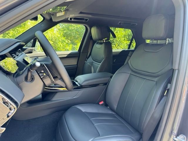 New 2026 Varesine Blue Land Rover SE image 10