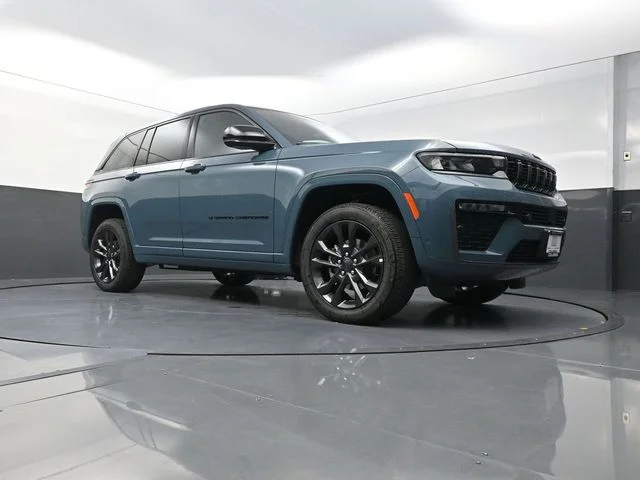 New 2026 Steel Blue Jeep Limited Reserve image 19
