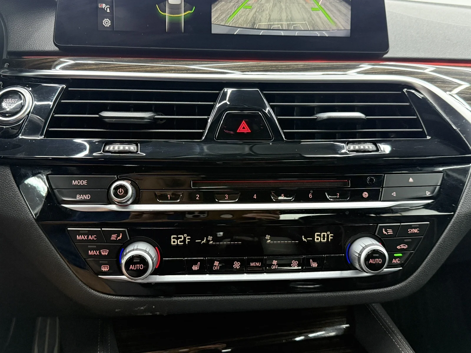 Used 2018 Bluestone Metallic BMW 530e xDrive iPerformance image 24