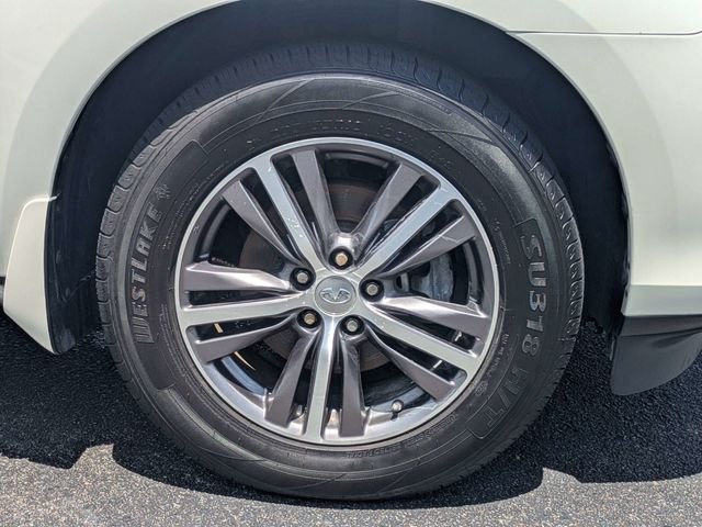 Used 2016 White INFINITI Base image 11