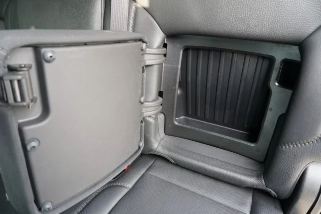 Used 2024  GMC Denali image 22