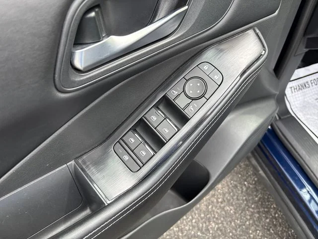 Used 2025 Deep Ocean Blue Nissan SV image 18