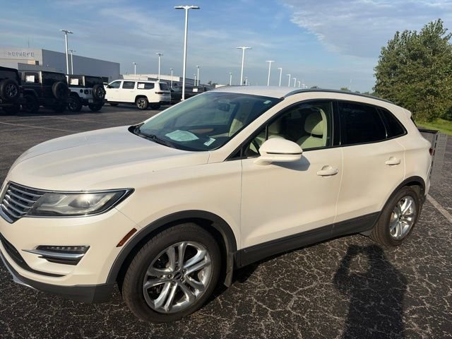 Used 2016 Lincoln MKC Select with VIN 5LMCJ2C97GUJ08272 for sale in Lima, OH
