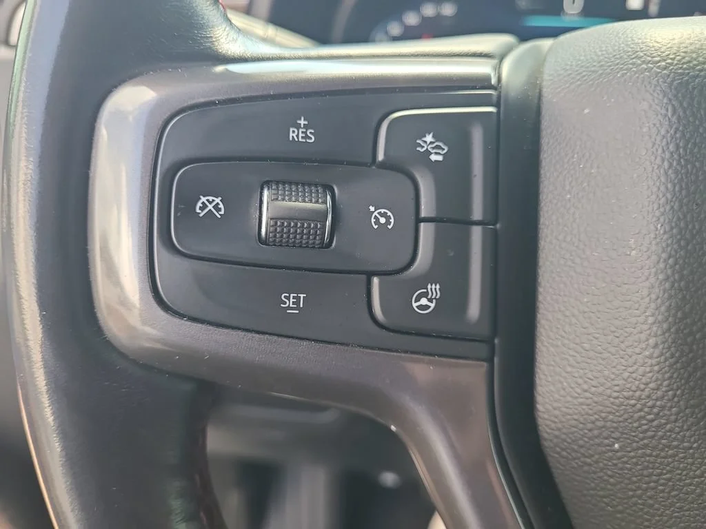 Used 2022 MIDNIGHT BLUE METALLIC Chevrolet RST image 18