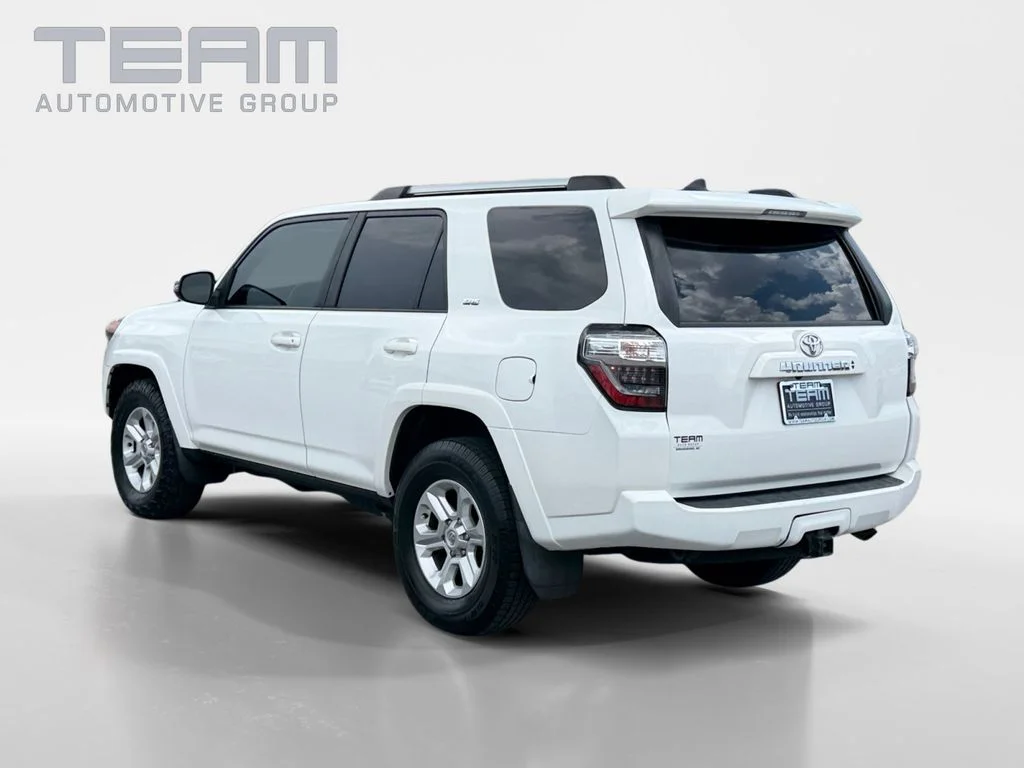 Used 2022 White Toyota SR5 Premium image 5