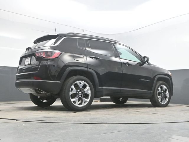Used 2018 Black Jeep Limited image 39