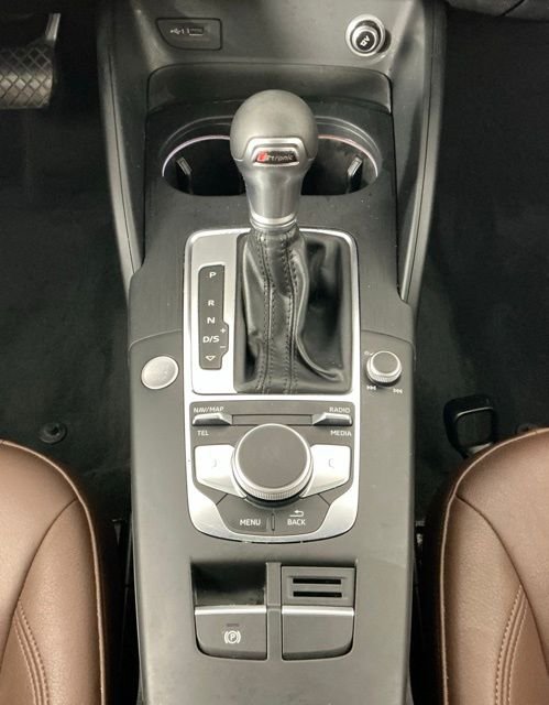 Used 2020 Mythos Black Metallic Audi 2.0T Premium image 20