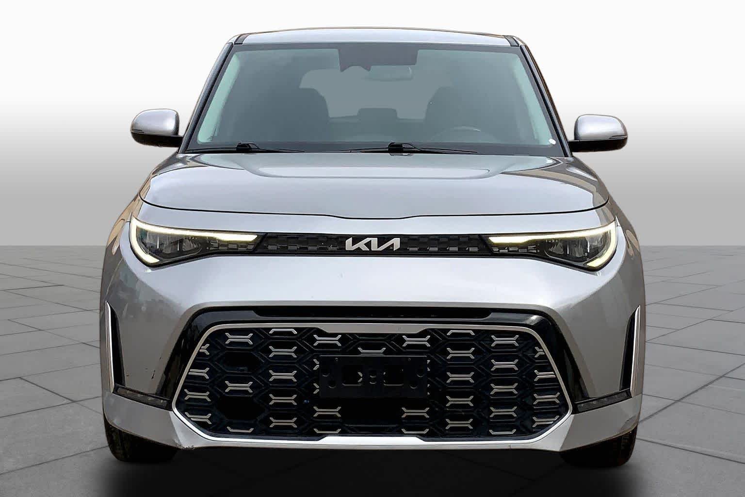 Used 2024 Steel Gray Kia GT-Line image 4