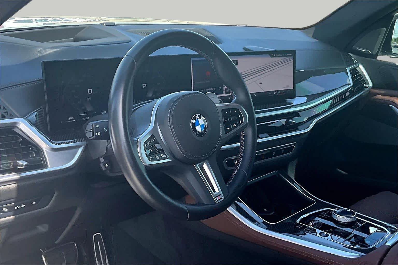 Used 2024 Brooklyn Grey Metallic BMW M60i image 16