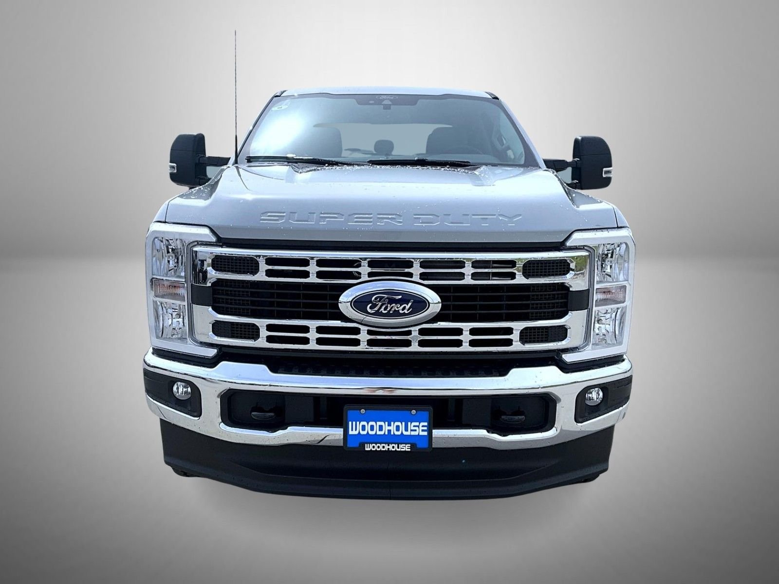 New 2026 Avalanche Ford XLT image 2