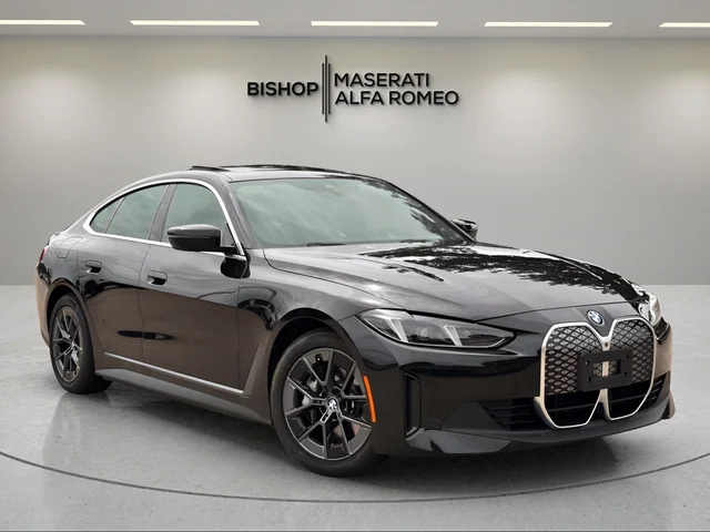 2025 BMW i4 xDrive40