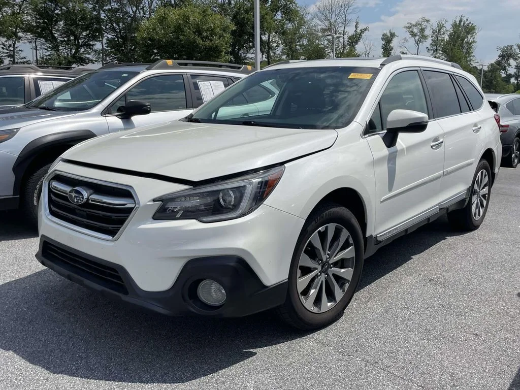 Used 2019 Crystal White Pearl Subaru Touring image 2