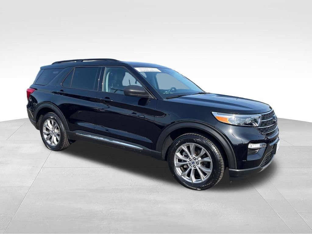 Used 2022 Black Ford XLT image 7