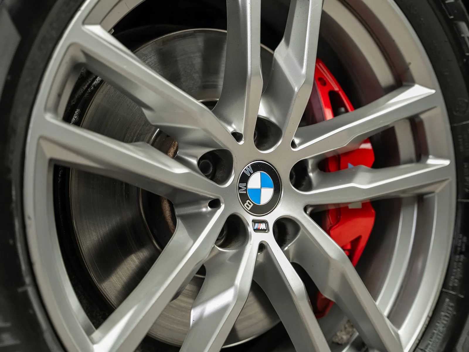 Used 2021 Black BMW M40i image 6