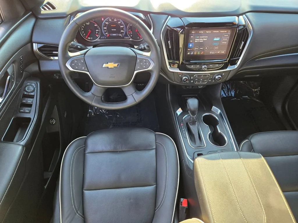Used 2023 Sterling Gray Metallic Chevrolet Premier image 12