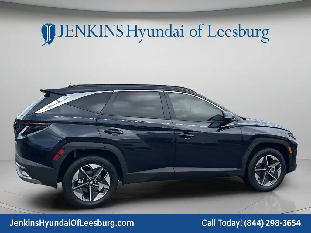 Used 2025 Blue Hyundai SEL Convenience image 4