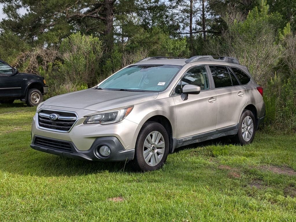 2019 Subaru Outback 2.5i Premium's photo