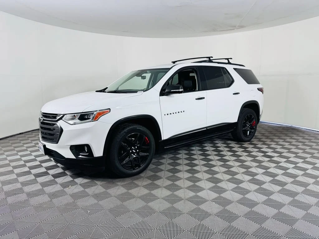 Used 2020 SUMMIT WHITE Chevrolet Premier image 4