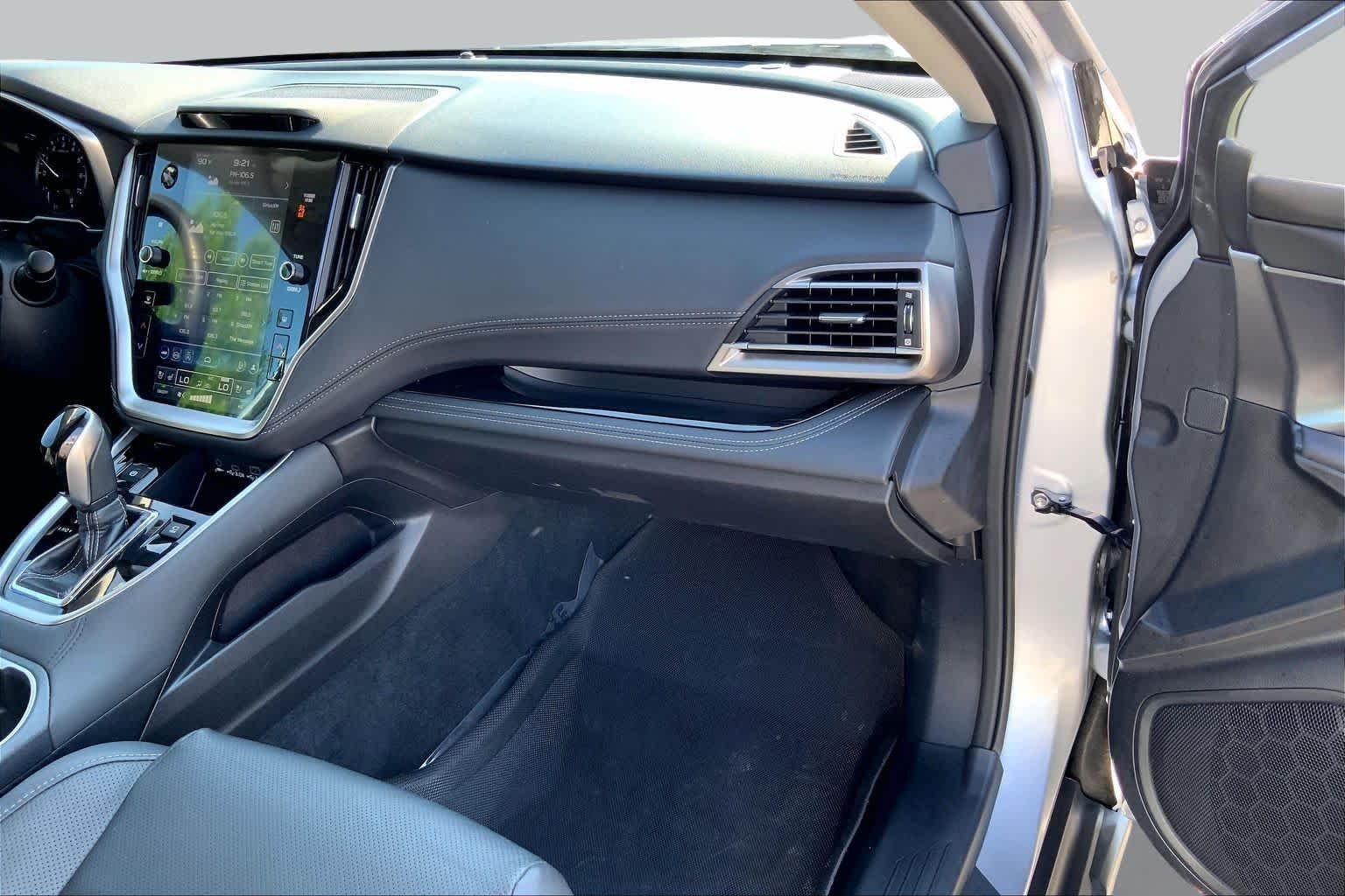 Used 2024 Ice Silver Metallic Subaru Touring image 18