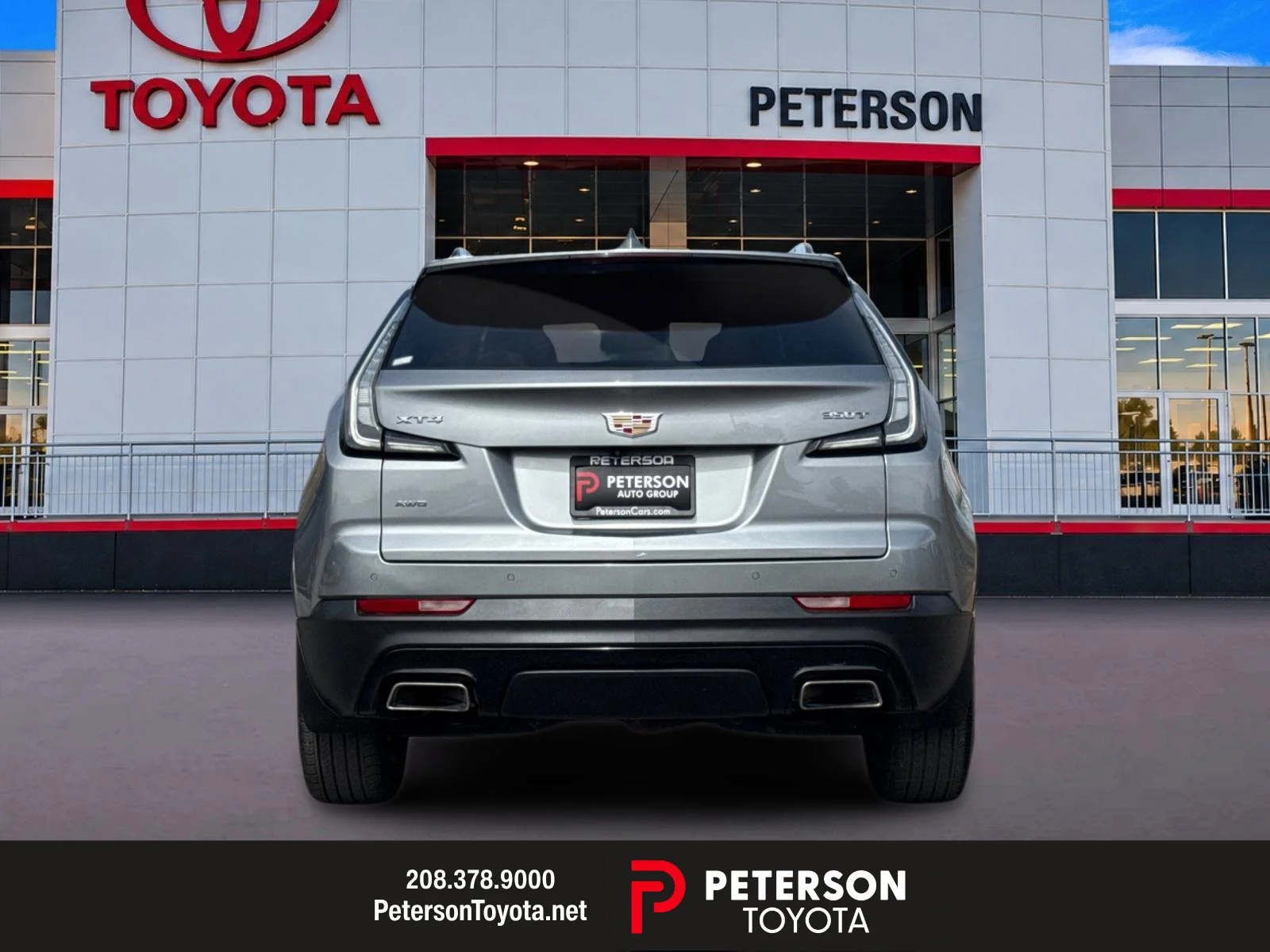 Used 2023  Cadillac Sport image 4